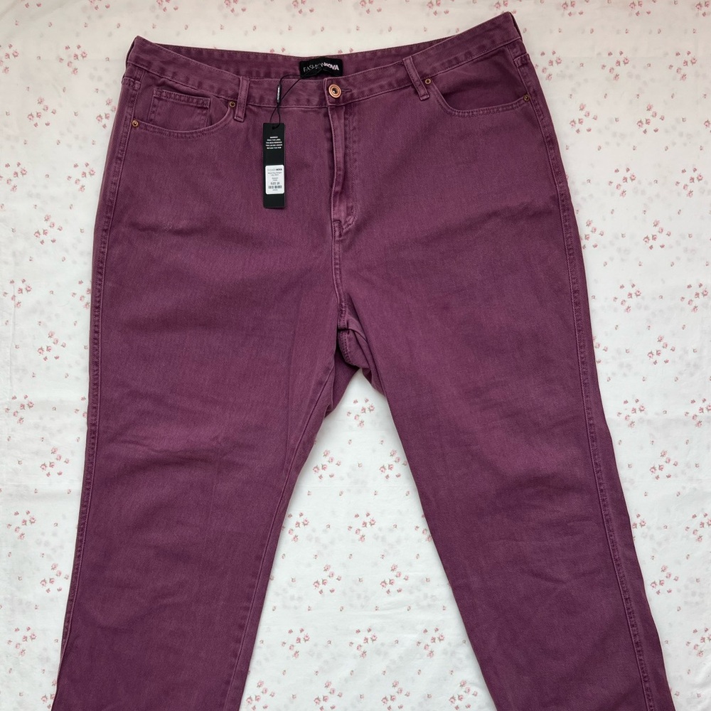 Fashion Nova Women's Plus Size Straight Leg Jeans in Purple NWT
